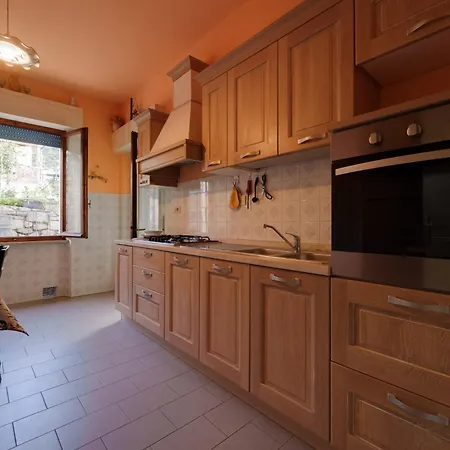 La Posta - Goelba Pomonte