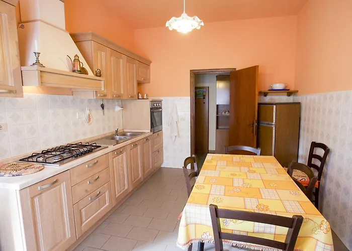 La Posta - Goelba * Pomonte