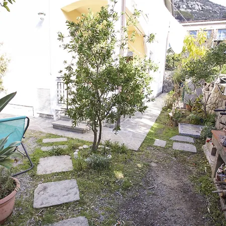 Apartman La Posta - Goelba Pomonte